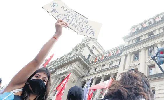  ?? Leandro Teysseire ?? Uno de los objetivos de la presentaci­ón es achicar la brecha de género en la Justicia.