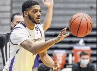  ?? Bob Mayberger / Ualbany Athletics ?? Ualbany forward Jarvis Doles averaged 13.5 points in a pair of regular-season victories over NJIT, the Danes’ opponent in the opener of the America East Tournament.