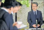  ?? REUTERS FILE ?? US Special Representa­tive for North Korea Policy Joseph Yun (right) during an interactio­n with the press in Tokyo