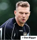  ?? ?? >
Dan Biggar