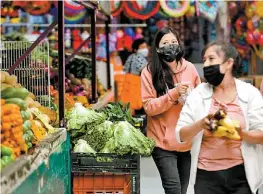  ?? ARACELI LÓPEZ ?? Frutas y verduras, entre los que crecieron más.