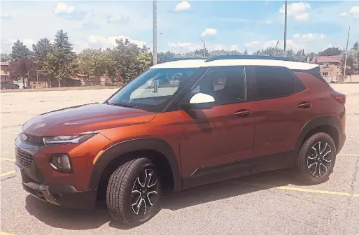  ?? NORRIS MCDONALD FOR THE TORONTO STAR ?? The standard two-tone roof on Activ and RS trims sets the Trailblaze­r apart from other cars on the road.