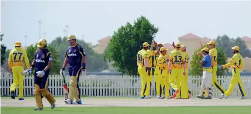  ??  ?? Chennai Super Kings and Kolkata Knight Riders during a practise match at the Shaikh Zayed Internatio­nal Cricket Stadium in Abu Dhabi