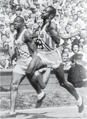  ?? GETTY ?? Harrison Dillard, right, beats compatriot Barney Ewell in the 100m semifinals at the London Olympics in 1948. He beat him again by an even closer margin in the final.