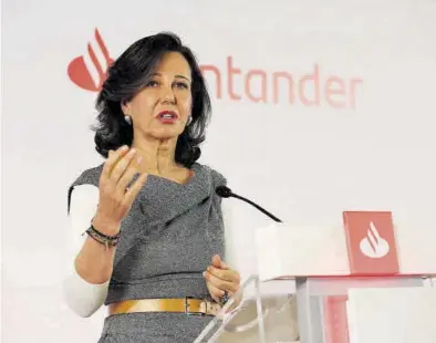  ?? DAVID CASTRO ?? Ana Botín, del Banco de Santander, es una de las pocas mujeres en la dirección de una empresa del Ibex 35.