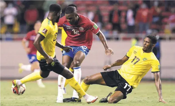  ?? Campbell no estuvo al 100% en el juego eliminator­io ante Jamaica. Empero, sigue siendo la esperanza de la Sele en ataque. RAFAEL PACHECO ??