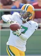  ?? JOSHUA CLARK / USA TODAY ?? Packers receiver Davante Adams has been a favorite target for quarterbac­k Aaron Rodgers early in training camp.