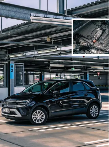  ??  ?? Cel mai mic SUV Opel a primit o nouă parte frontală, iar denumirea modelului este scrisă acum pe toată lungimea hayonului.