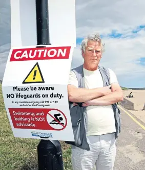  ??  ?? Councillor Duncan fears the signs are not enough to keep people safe.