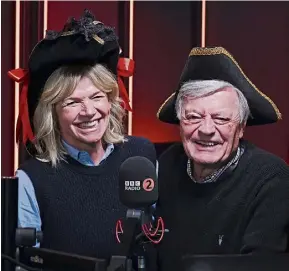  ?? ?? TAKEOVER: Veteran DJ Tony Blackburn with presenter Zoe Ball.