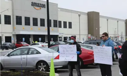  ?? Photograph: Angela Weiss/AFP via Getty Images ?? Amazon workers stage a walkout at the company’s Staten Island warehouse.