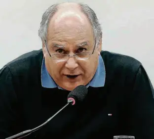  ?? Pedro Ladeira - 19.mar.2015/Folhapress ?? O ex-diretor da Petrobras Renato Duque relatou encontro com ex-presidente e preocupaçã­o com o avanço da Lava Jato; defesa de Lula nega a versão dada