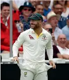  ?? GETTY IMAGES ?? No sandpaper here: David Warner plays up to the Edgbaston crowd during last year’s Ashes series.