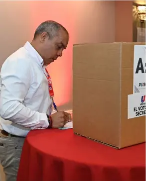  ?? ALBERT MARÍN ?? Horacio Alvarado aspira ganar la presidenci­a de la Asamblea Legislativ­a como candidato de la Unidad Social Cristiana.