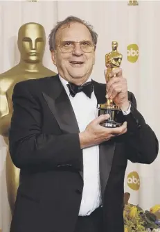  ??  ?? 2 Ronald Harwood at the 2003 Oscars with his Academy Award for The Pianist