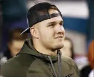  ?? PATRICK SEMANSKY — THE ASSOCIATED PRESS ?? The L.A. Angels’ Mike Trout watches warm ups before the NFC Championsh­ip game between the Eagles and Vikings last month in Philadelph­ia. The New Jersey native Trout is hoping his 2018 season can match a memorable offseason.