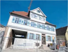  ?? FOTO: MARIJAN MURAT ?? Das ehemalige Wohnhaus der Familie Friedrich Hölderlins wird zum Museum umgebaut. Die Eröffnung ist bis auf weiteres verschoben.