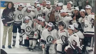  ?? KEV HUNTER — MEDIANEWS GROUP ?? Abington poses with the American Division trophy on Thursday.