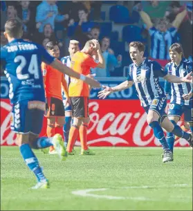  ?? FOTO: EFE ?? Ibai Gómez celebra su gol Neutralizó el gol de Soler y encaminó la victoria del Alavés