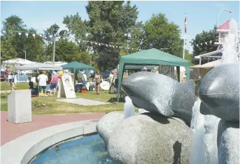  ??  ?? Le Marché du parc attire bon nombre de visiteurs et d’exposants depuis plusieurs années à Shediac. - Archives