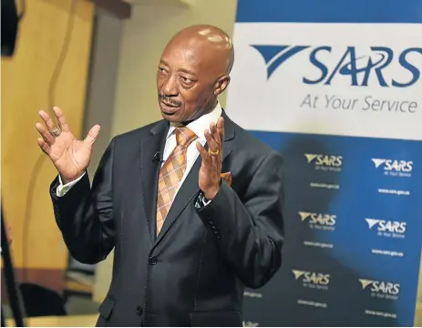  ?? /Freddy Mavunda ?? Murky doings: Tom Moyane was the only tax commission­er able to bypass the finance minister, and he used this power to conclude suspect deals together with his second-incommand, Jonas Makwakwa, who he defended when evidence suggested there had been many...