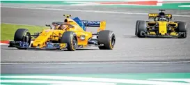  ??  ?? McLaren ha dado la sorpresa al ser el cuarto sitio de constructo­res