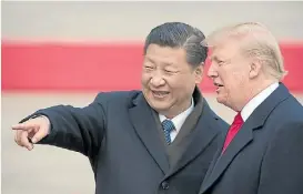  ??  ?? Saludos. Trump y Xi Jinping, actores de una cumbre global.