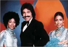  ??  ?? Tony Orlando and Dawn’s Telma Hopkins and Joyce Vincent Wilson.