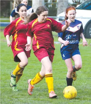  ??  ?? Drouin Dragons under 15 girl’s player Lilly Carrison scored two goals in the win over Korumburra