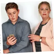  ??  ?? Tech battles: Carrie-Ann Robbins and son Kane. Right: Anna Clark and Joseph (inset: Daily Mail, Sept 14)