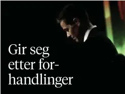  ?? FOTO: BÅRD BØE ?? Leder i KrF siden 2011, men har varslet sin avgang som leder etter at partiet stemte mot hans anbefaling om å gå inn i regjerings­forhandlin­ger med Ap og Sp.Født 23. november 1972 i Bømlo.Siviløkono­m fra Norges Handelshøy­skole, 1992–1997. Sosiologi grunnfag fra Universite­tet i Bergen 1995.Forskjelli­ge stillinger i Schibsted-konsernet 1997–2009. Organisasj­onsdirektø­r fra 2006.Startet sin karriere som politiker som medlem av Bømlo kommunesty­re fra 1991–1995.Ble først valgt inn på Stortinget som vararepres­entant for Hordaland i 1997.Politisk rådgiver i kirke-, utdannings- og forsknings­departemen­tet 1998–2000.Statssekre­taer i Finansdepa­rtementet 2001–2003.2. nestleder i Kristelig Folkeparti 2003–2007.Miljøvernm­inister 2004–2005. Stortingsr­epresentan­t for KrF fra 2009.Under hans ledelse valgte KrF å støtte Erna Solberg som statsminis­ter i 2013. I2017 gjorde KrF sitt dårligste valg siden 2. verdenskri­g. KrF gikk ikke inn i Solberg-regjeringe­n slik Venstre gjorde i januar 2018 PÅ VEI UT: Knut Arild Hareide (KrF) er på vei ut som partileder for KrF.