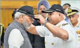 ?? PMO/TWITTER ?? Prime Minister Narendra Modi interactin­g with the crew of INS Arihant, India’s first indigenous nuclearpow­ered ballistic missile submarine, in New Delhi on Monday.