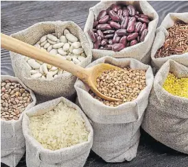  ??  ?? Alimentos. América es una de las principale­s regiones productora­s.