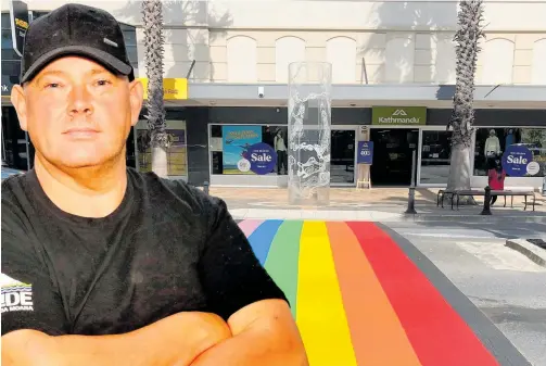  ?? ?? Gisborne’s rainbow crossing on main street Gladstone Rd, before it was vandalised. Inset: LGBTI advocate Gordy Lockhart.