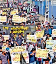  ?? ?? Protesters want the president to go home while the President wants the protesters to go home