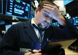  ?? ?? Slump: The tech rout sparked a widespread sell-off on Wall St