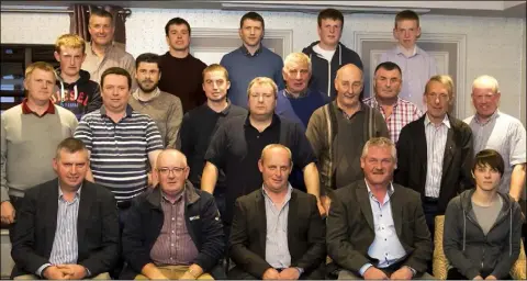  ??  ?? Wexford’s leading ploughers at the Horse and Hound in Ballinaboo­la with Andrew Dowdall of Fire Stone, their new sponsors.