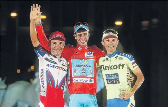  ?? JAVIER LIZÓN / EFE ?? Joaquim Rodríguez, Fabio Aru y Rafal Majka: el podio final de la Vuelta Ciclista a España 2015