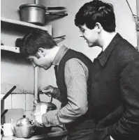  ?? ?? Time for a cuppa: John and Paul in 1962