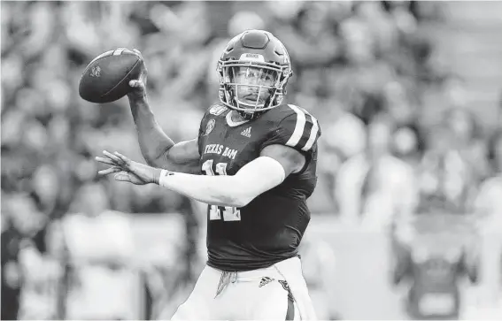  ?? Godofredo A Vásquez / Staff photograph­er ?? Texas A&M’s Kellen Mond is a second-tier quarterbac­k in the NFL draft who could give the Texans an option when they’re finally on the clock with the 67th pick.