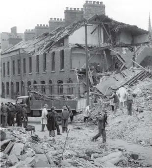  ?? BELFAST TELEGRAPH ARCHIVE ?? Devastatio­n: Rubble on Eglinton Street in Belfast after the 1941 bombing raid