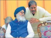  ??  ?? Haryana CM Manohar Lal Khattar, BJP working president Jagat Prakash Nadda and deputy CM Dushyant Chautala; and (above) Dushyant’s father Ajay Chautala having a word with Punjab former CM Parkash Singh Badal during the swearing-in ceremony at Haryana Raj Bhawan in Chandigarh on Sunday PHOTOS: KESHAV SINGH/HT