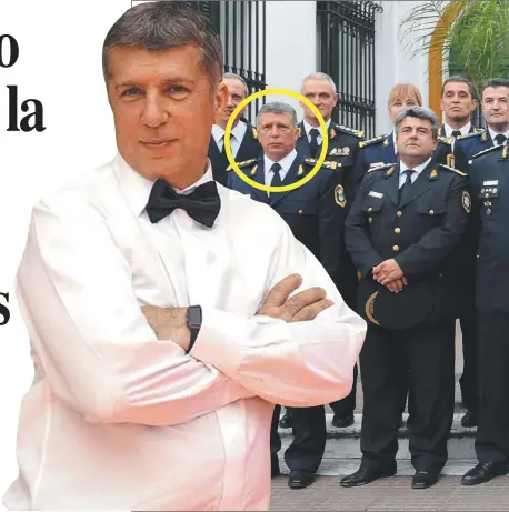  ??  ?? DE GALA. El ex jefe de Coordinaci­ón Operativa administra­ba el dinero de las horas extras y adicionale­s de la fuerza.