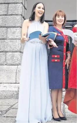  ?? PHOTO: MARK STEDMAN ?? Singing off the same hymn sheet: Culture Minister Josepha Madigan launches Irish National Opera’s new INO Studio alongside sopranos Rachel Croash (right) and Amy Ní Fhearraigh. Members of the studio will be involved in INO’s production­s and will receive coaching, masterclas­ses and mentorship.