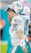  ?? JIM RASSOL/STAFF PHOTOGRAPH­ER ?? Jay Cutler is on pace to have his worst NFL season ever.