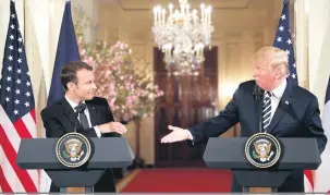  ?? Ludovic Marin/AFP ?? Após desentendi­mentos, Macron e Trump disseram estar no caminho certo para se chegar a um acordo sobre o Irã