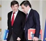  ??  ?? Complot ? Jean-Pierre Jouyet et François Fillon.