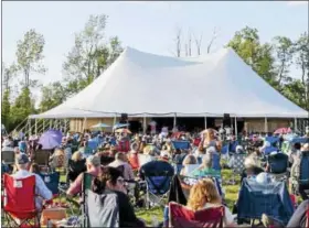  ?? CONTRIBUTE­D PHOTO ?? Audience members enjoy the festival in 2015.