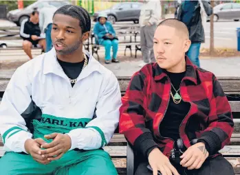  ?? NICOLE RIVELLI/FOCUS FEATURES ?? Rapper Bashar“Pop Smoke”Jackson, left, and director Eddie Huang on the set of“Boogie.”