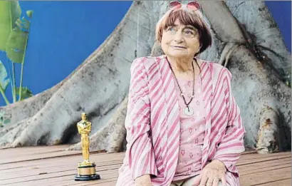  ?? VALERIE MACON / AFP ?? Varda es la única realizador­a que ha recibido el Oscar de Hollywood por el conjunto de su obra